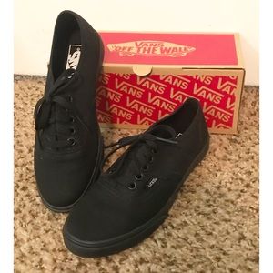 Vans lo pro women’s size 6 never worn